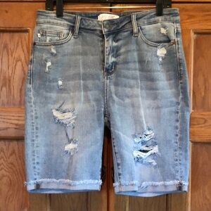 New Judy Blue Distressed Denim Shorts Size L